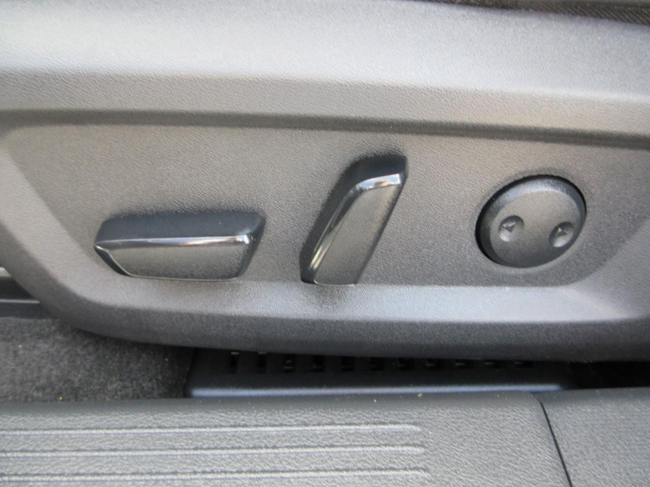 2022 Nissan Rogue AWD Platinum Photo