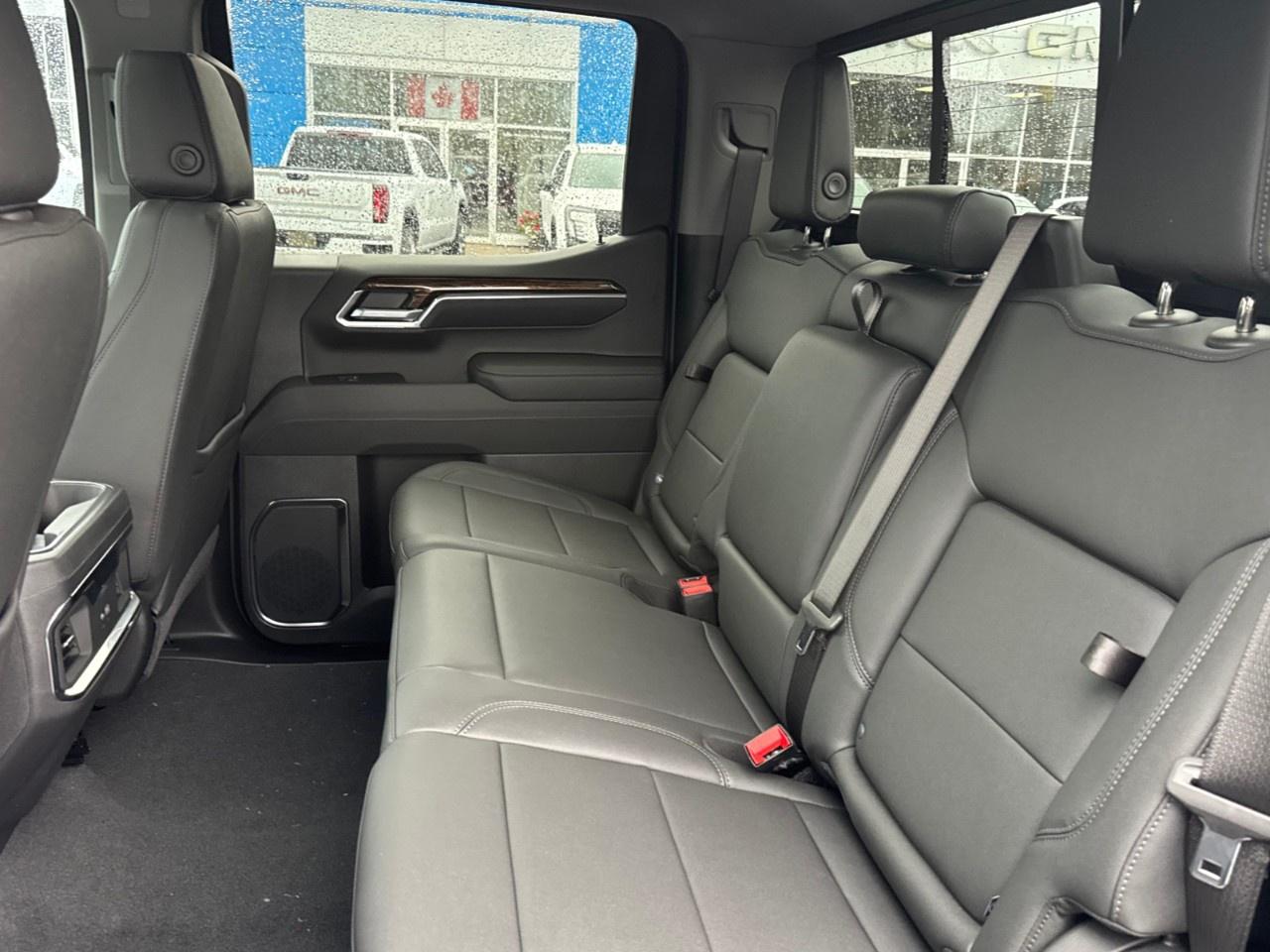 2026 GMC Sierra 1500 Crew Cab Short Box 4-Wheel Drive Elevation Photo