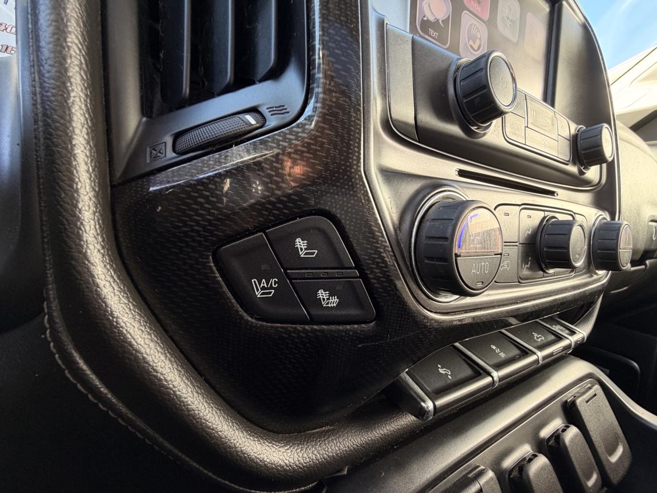 2015 Chevrolet Silverado 1500 LTZ Photo
