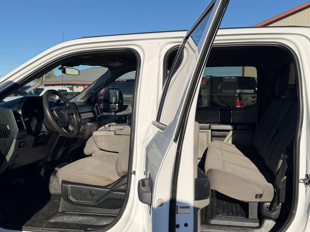 2021 Ford F-550 XL Photo