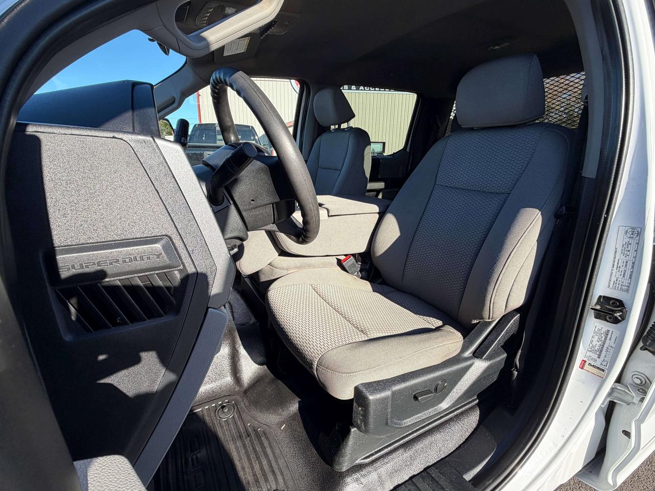 2021 Ford F-550 XL Photo