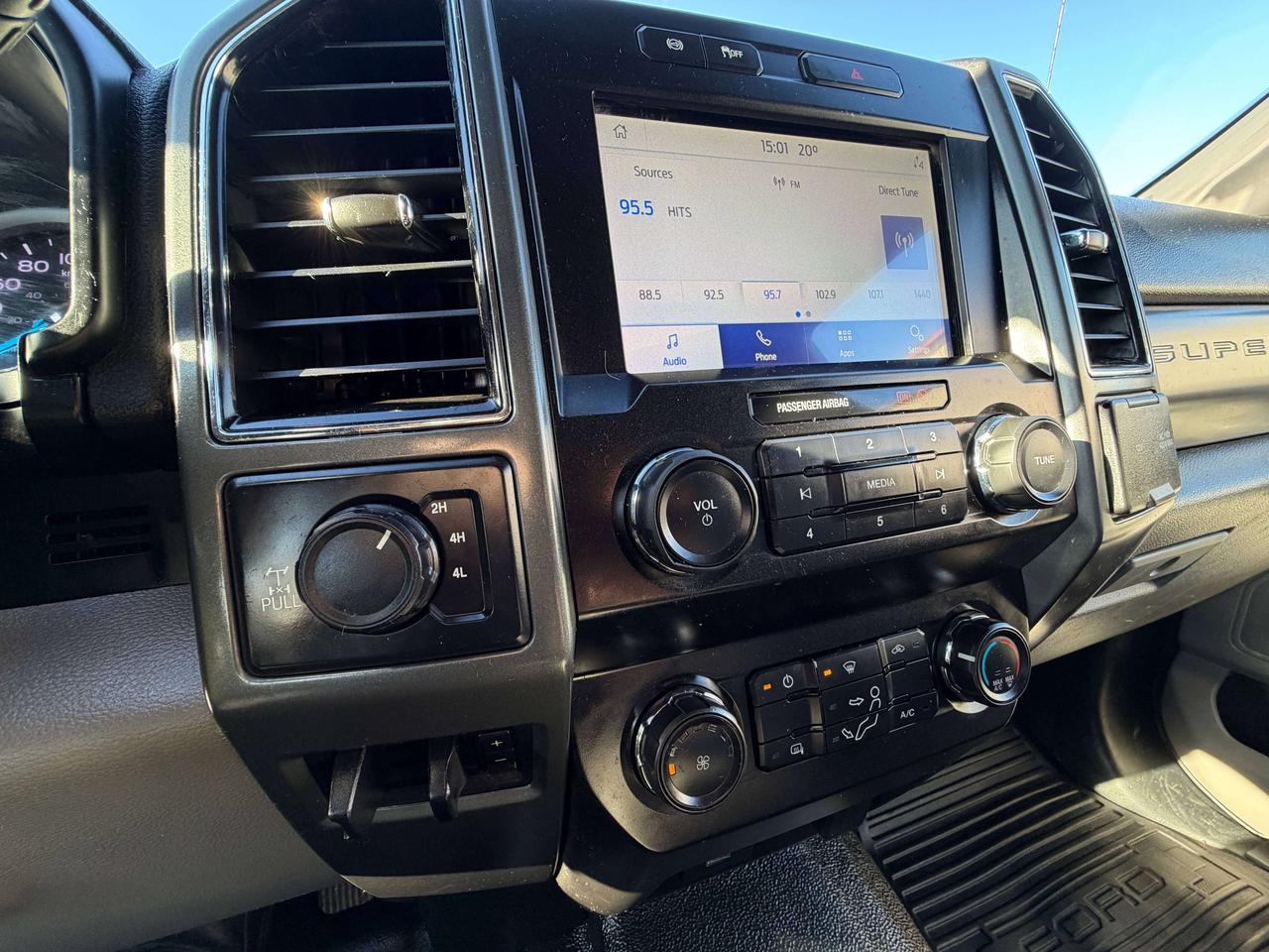 2021 Ford F-550 XL Photo