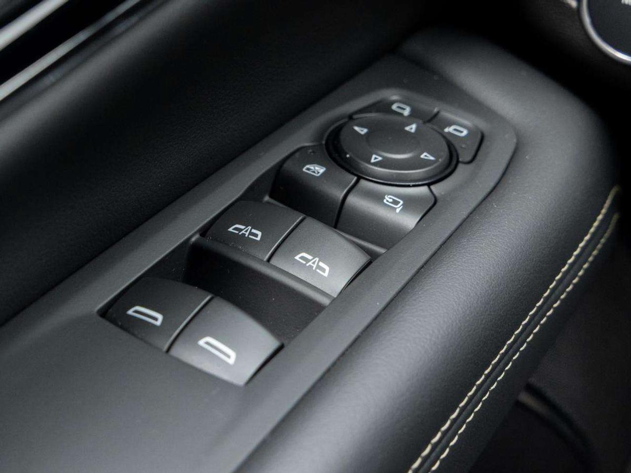 2025 GMC Yukon 4WD 4dr Elevation Photo