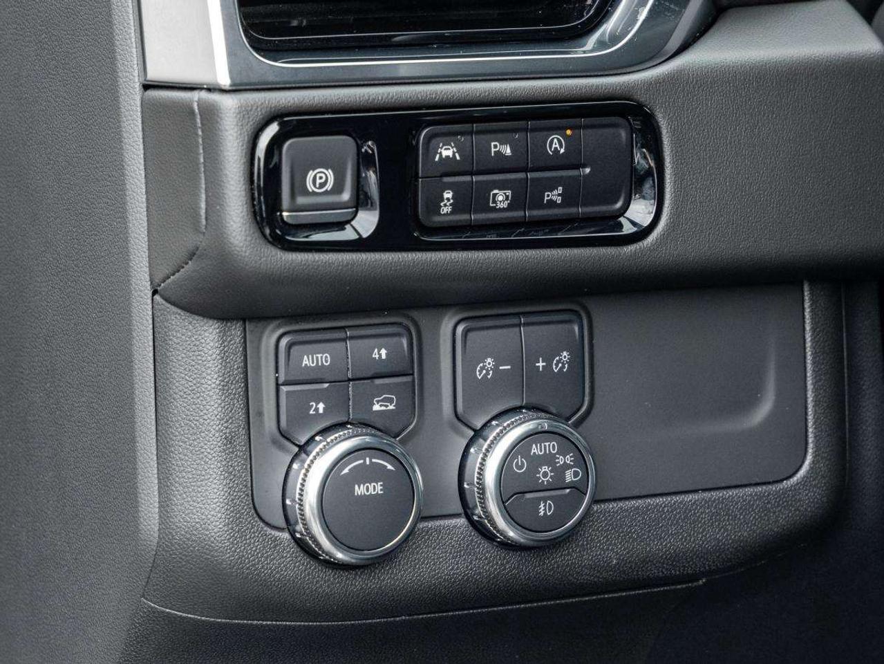 2025 GMC Yukon 4WD 4dr Elevation Photo
