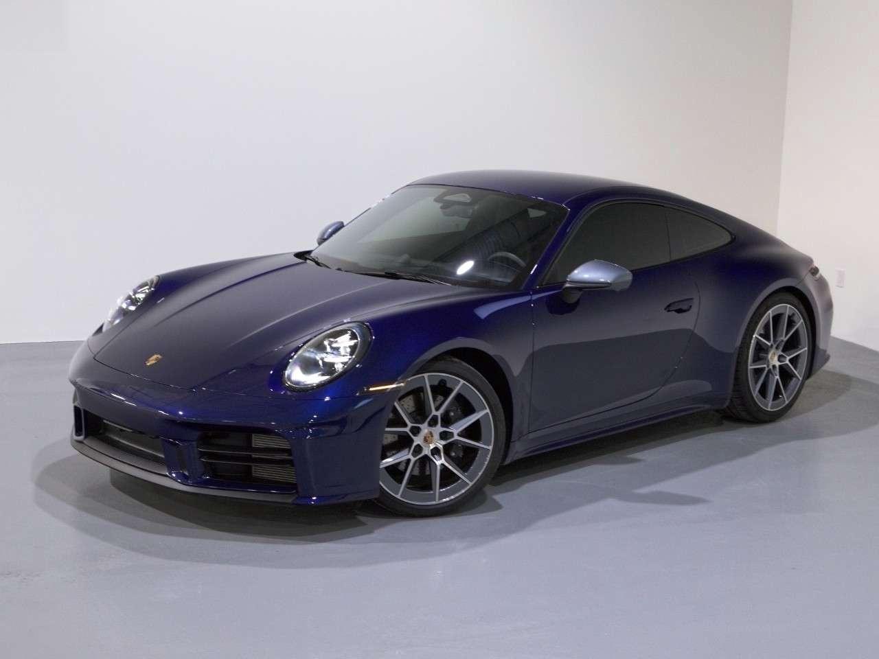2026 Porsche 911 Carrera T Coupe Photo