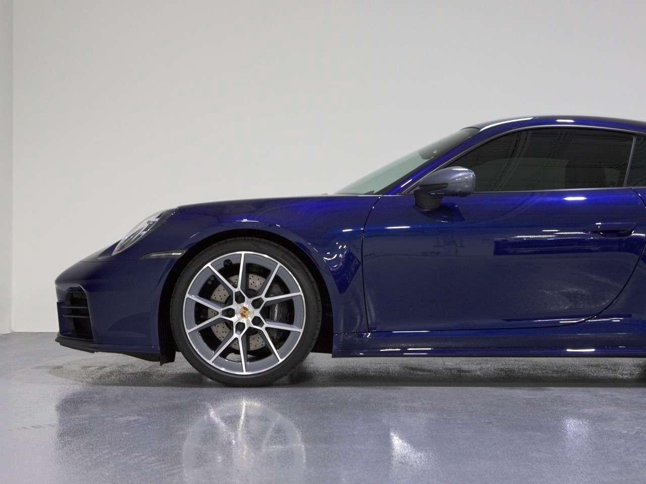 2026 Porsche 911 Carrera T Coupe Photo