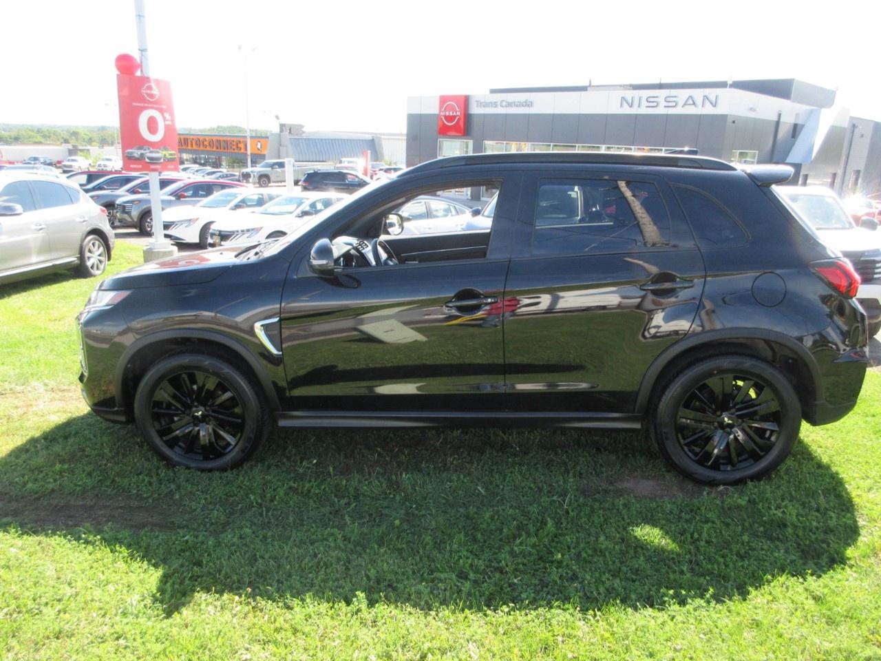 2024 Mitsubishi RVR  Photo5