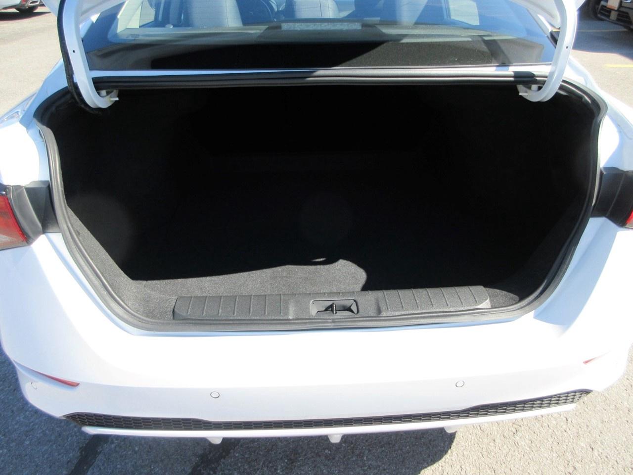 2024 Nissan Sentra  Photo