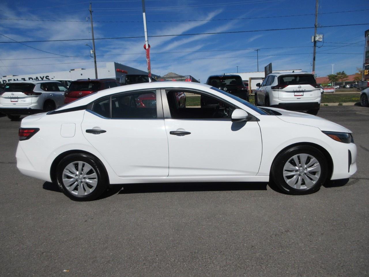 2024 Nissan Sentra  Photo