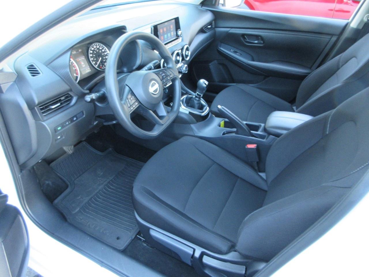 2024 Nissan Sentra  Photo