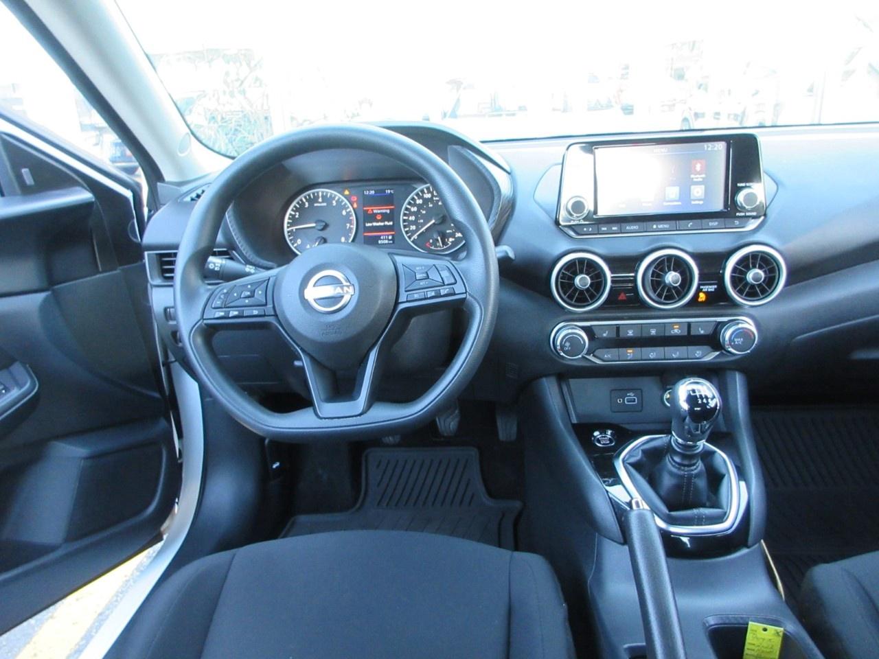 2024 Nissan Sentra  Photo
