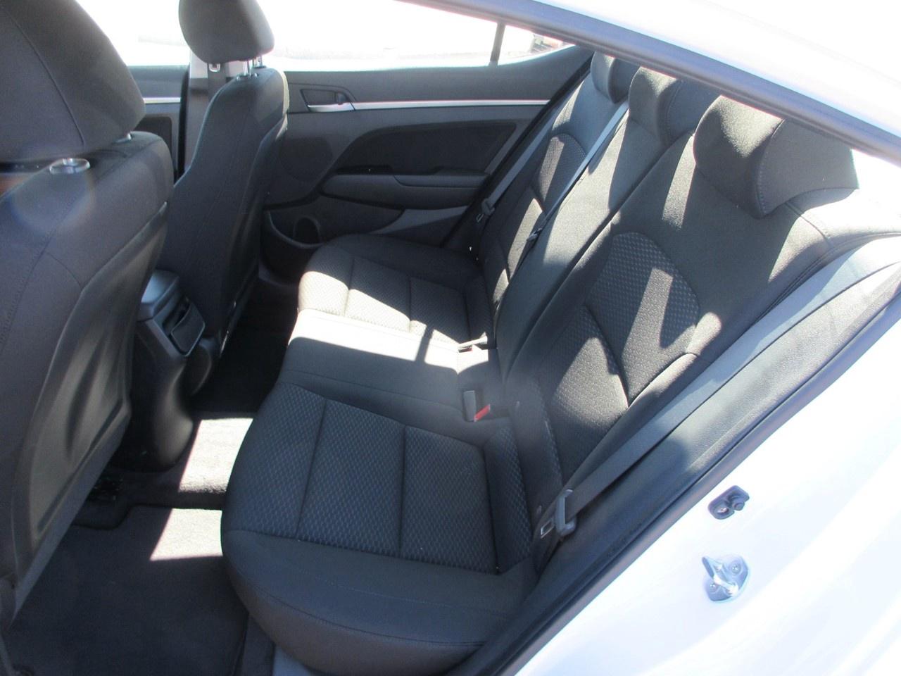2020 Hyundai Elantra Preferred w/Sun & Safety Package IVT Photo