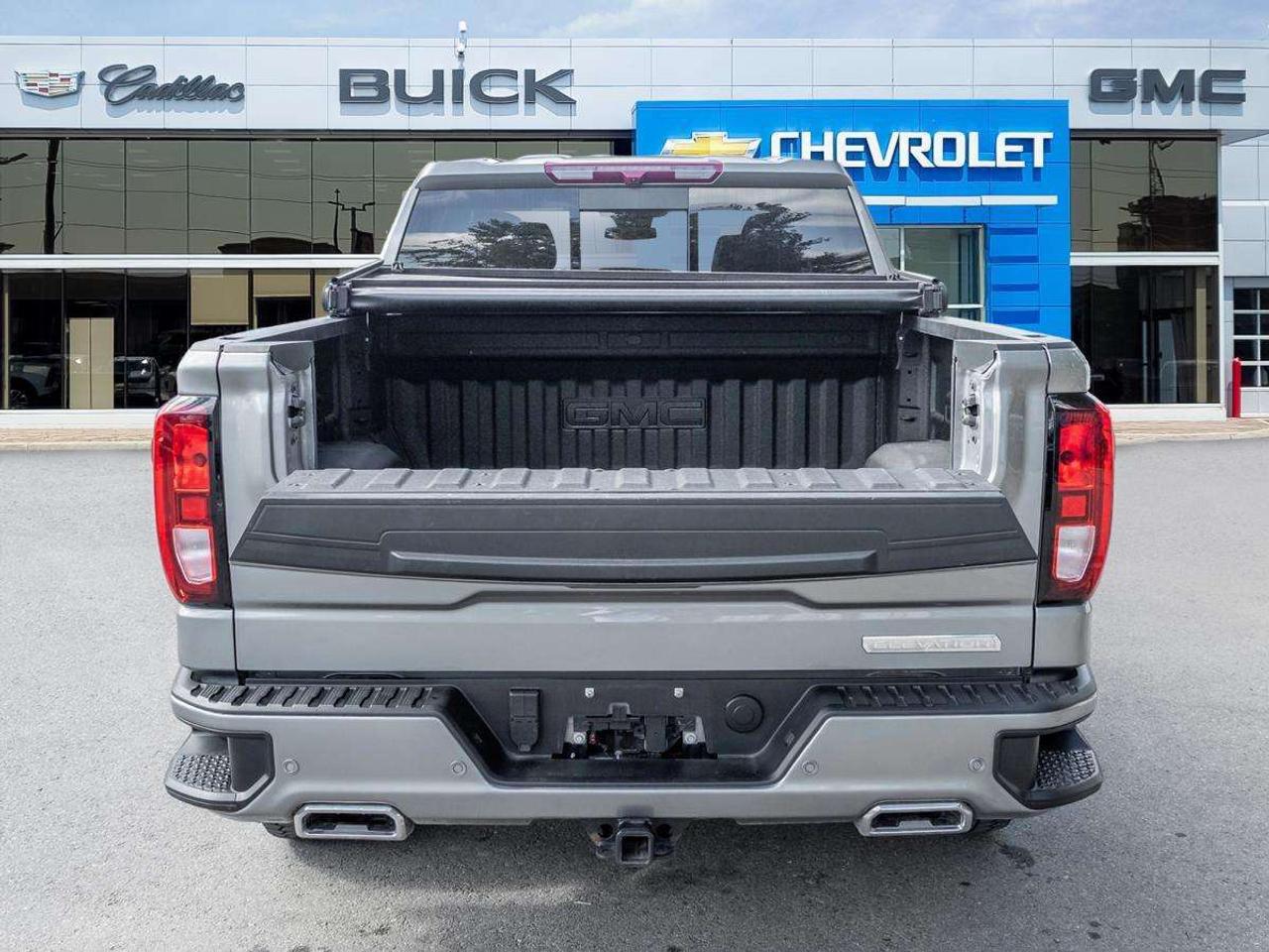 2025 GMC Sierra 1500 Crew Cab Short Box 4-Wheel Drive Elevation Photo