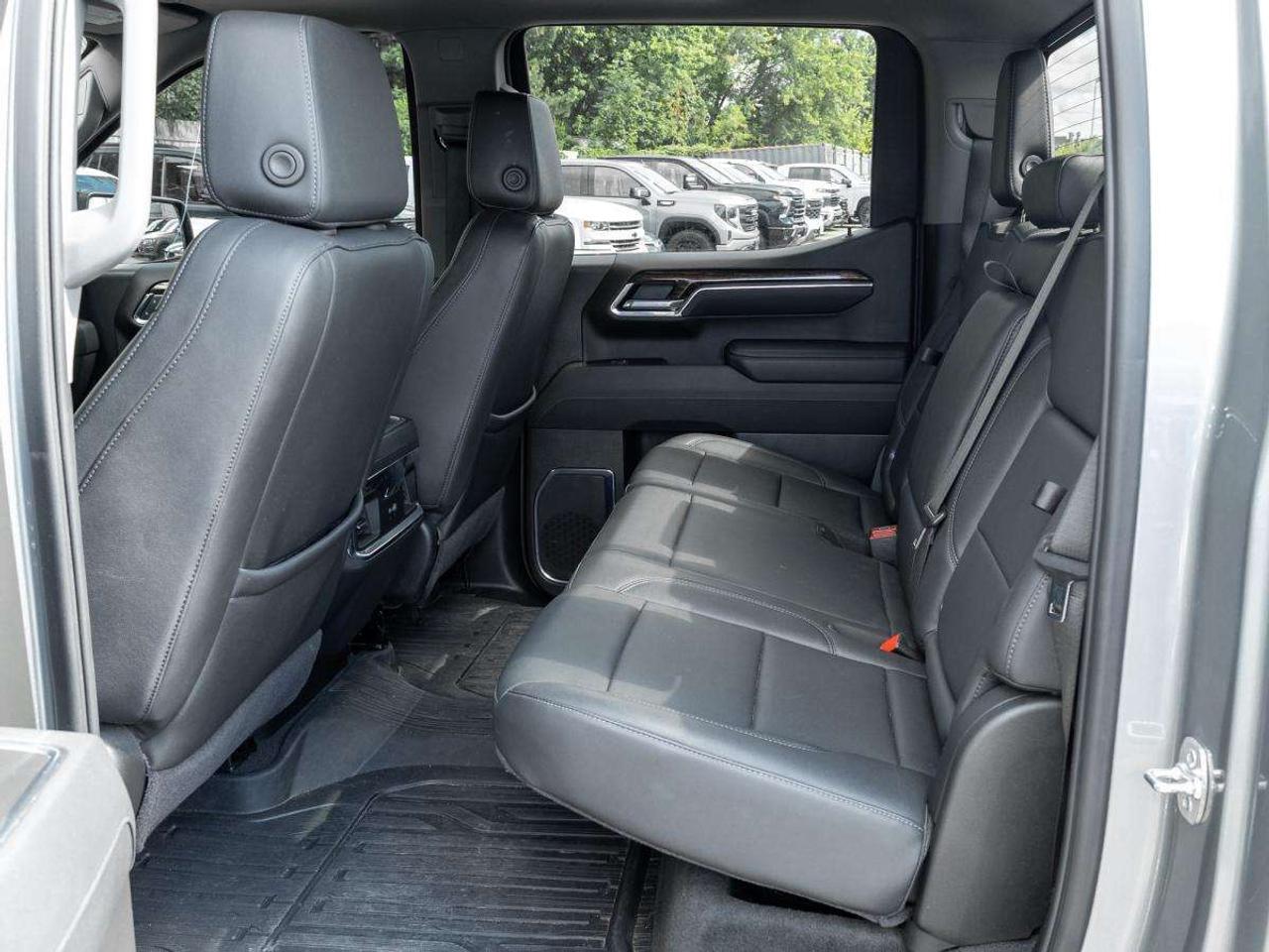 2025 GMC Sierra 1500 Crew Cab Short Box 4-Wheel Drive Elevation Photo