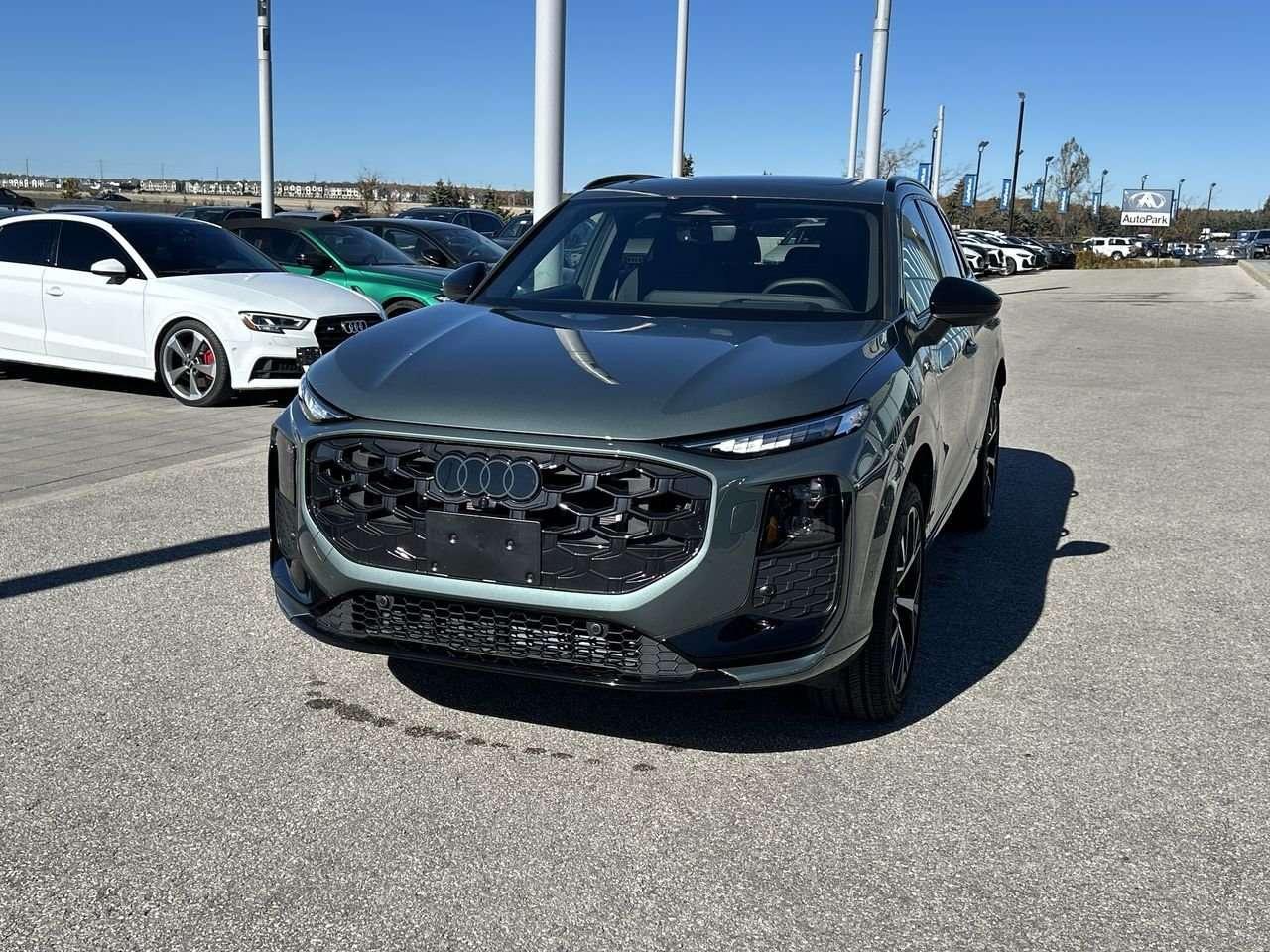 2026 Audi Q3 Technik quattro  Audi Certified Plus Photo4