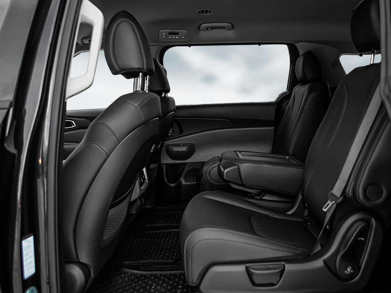 2026 Kia Carnival EX Photo