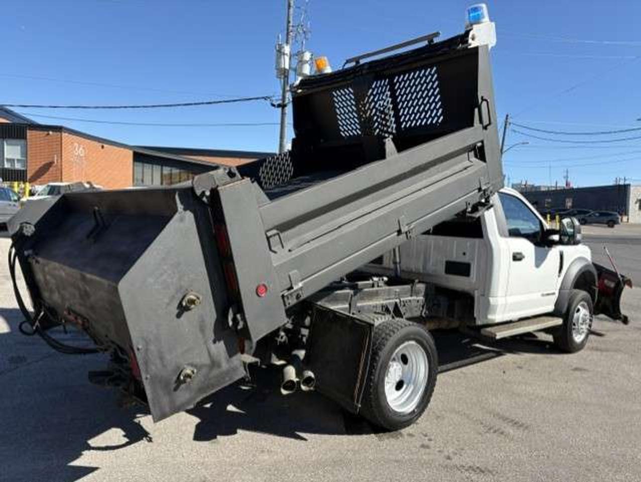 2017 Ford F-450 4X4 DIESEL-9.5FT DUMP BOX-WESTERN SNOW PLOW-SALTER Photo