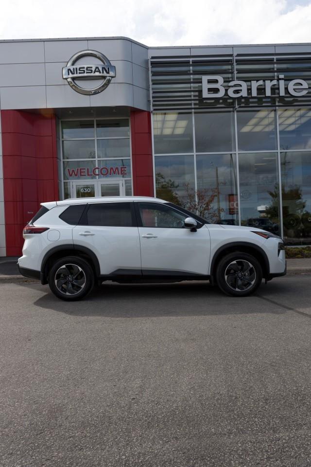 2024 Nissan Rogue SV Moonroof 4dr All-Wheel Drive Sport Utility Photo
