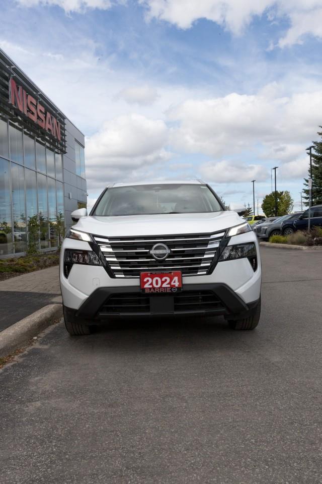 2024 Nissan Rogue SV Moonroof 4dr All-Wheel Drive Sport Utility Photo