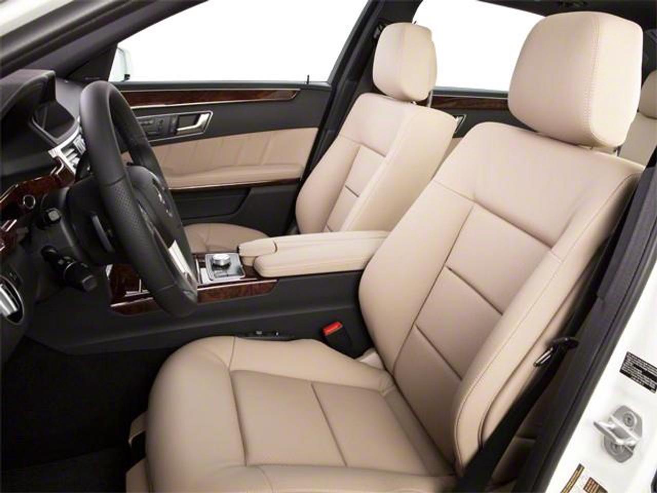 2011 Mercedes-Benz E-Class Base E 550 4dr All-wheel Drive 4MATIC Sedan Photo