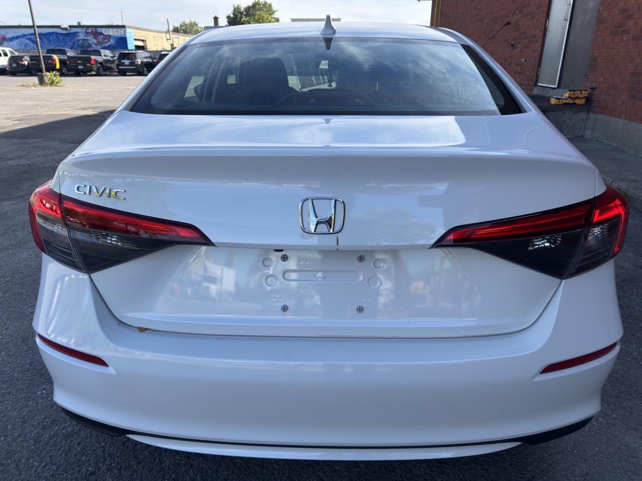 2023 Honda Civic LX Photo4