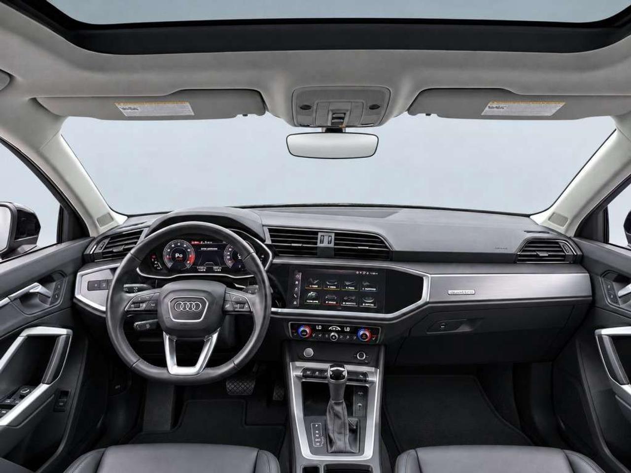 2020 Audi Q3 S LINE / QUATTRO AWD / 2.0T / LEATHER / PANOROOF / HEATED SEATS / BACKUP CAM Photo
