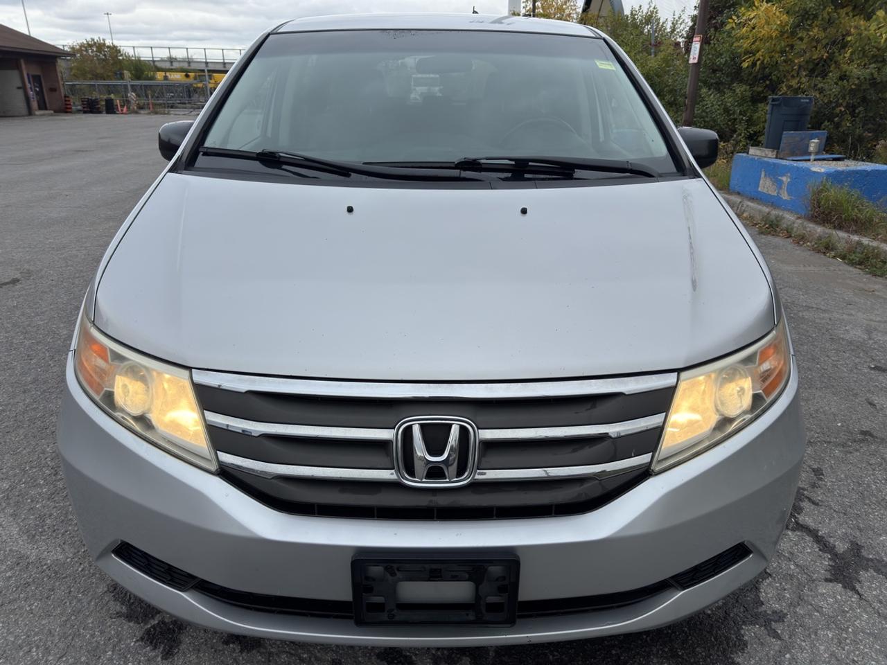 2011 Honda Odyssey EX Photo1
