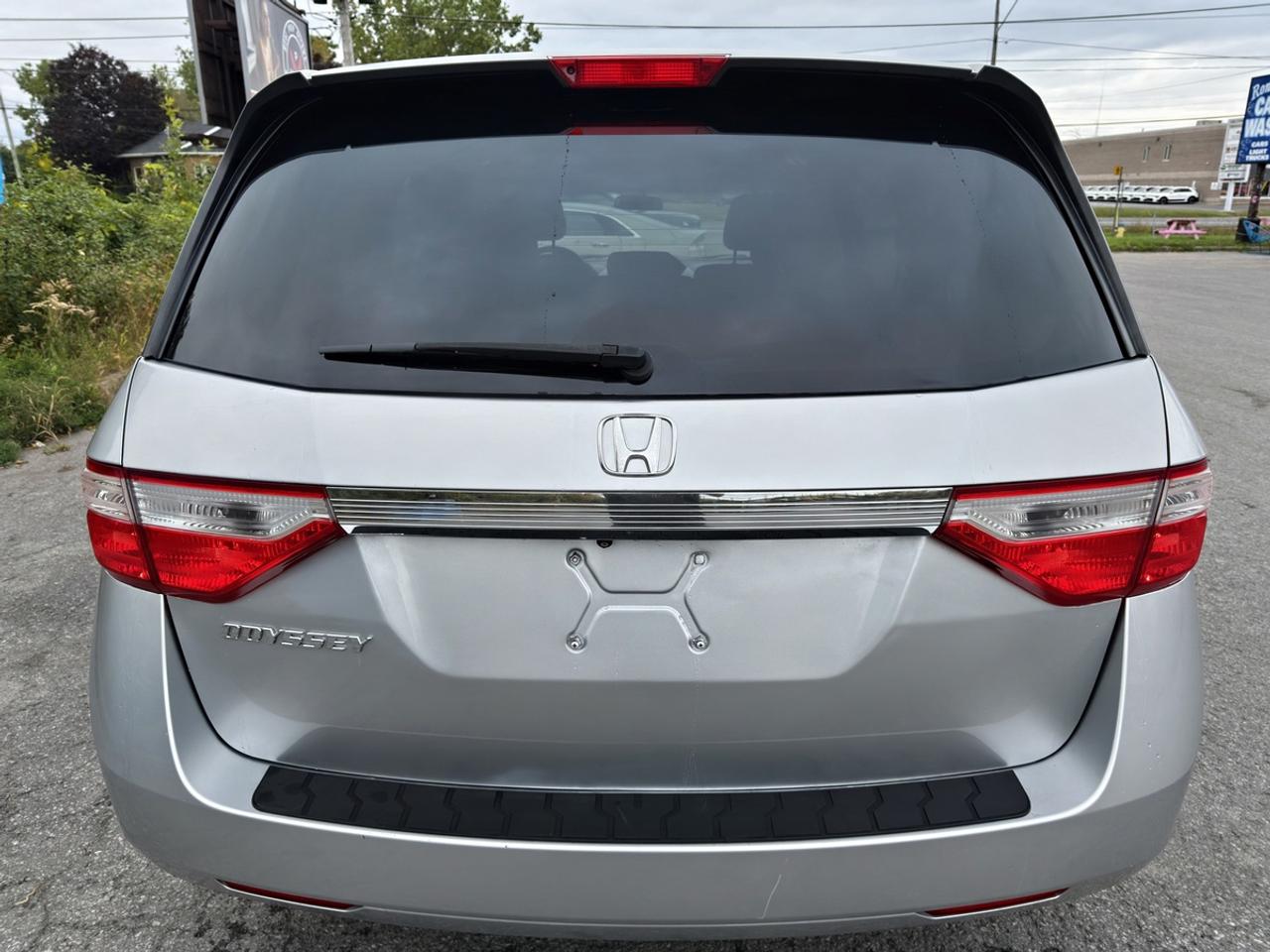 2011 Honda Odyssey EX Photo