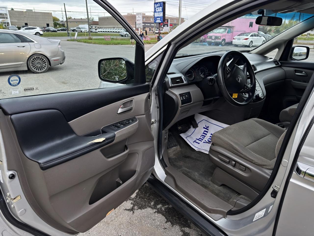 2011 Honda Odyssey EX Photo