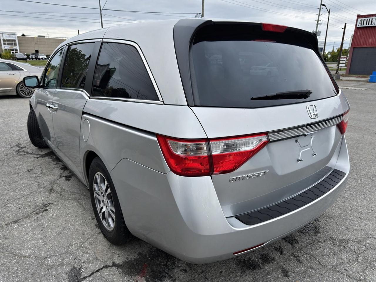 2011 Honda Odyssey EX Photo