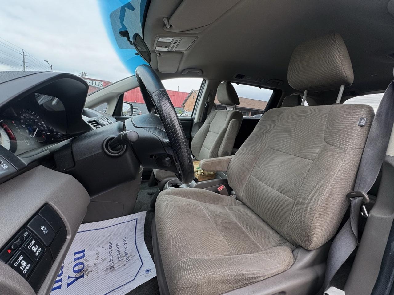 2011 Honda Odyssey EX Photo