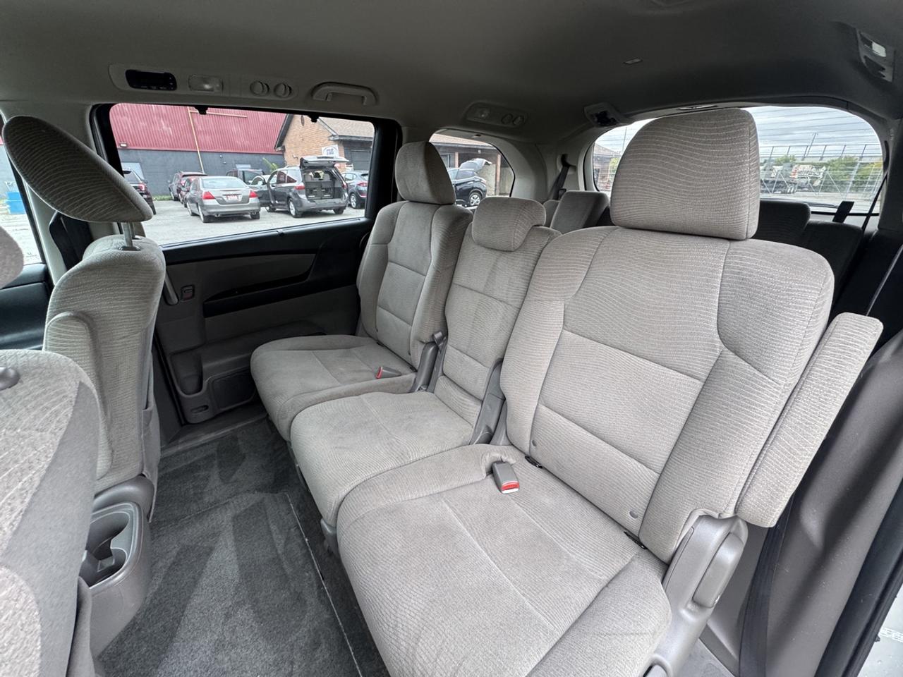 2011 Honda Odyssey EX Photo