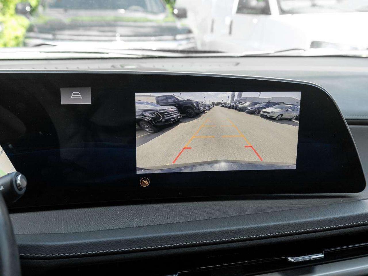 2024 Cadillac XT4 AWD 4dr Luxury Photo
