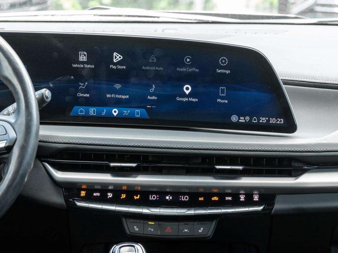 2024 Cadillac XT4 AWD 4dr Luxury Photo