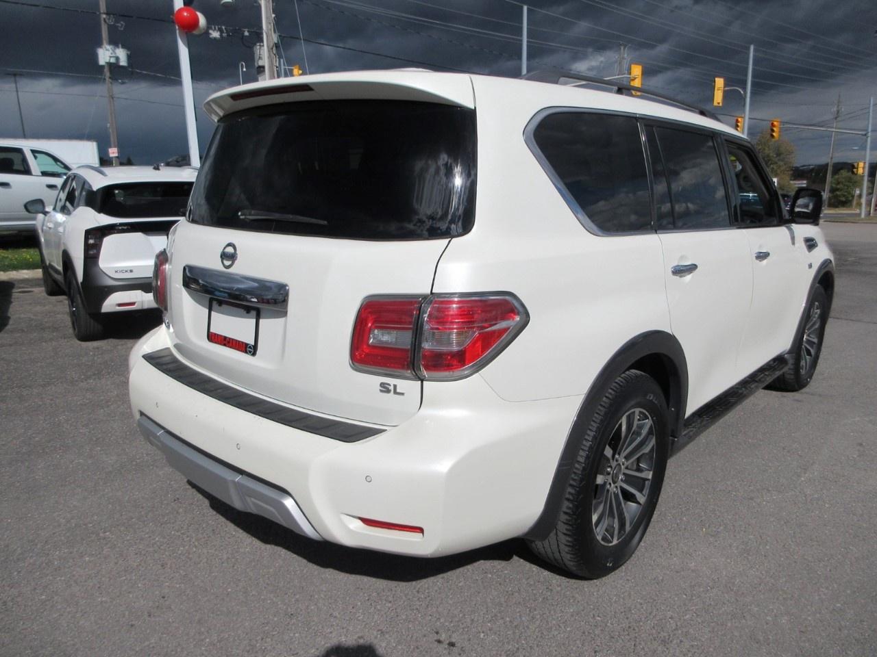 2017 Nissan Armada  Photo