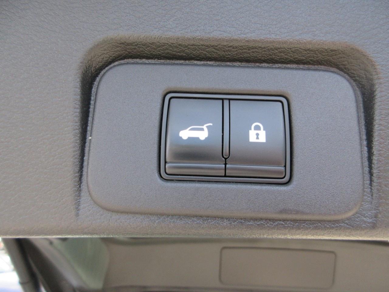 2022 Nissan Rogue AWD Platinum Photo