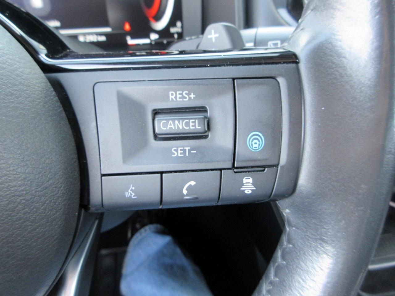 2022 Nissan Rogue AWD Platinum Photo