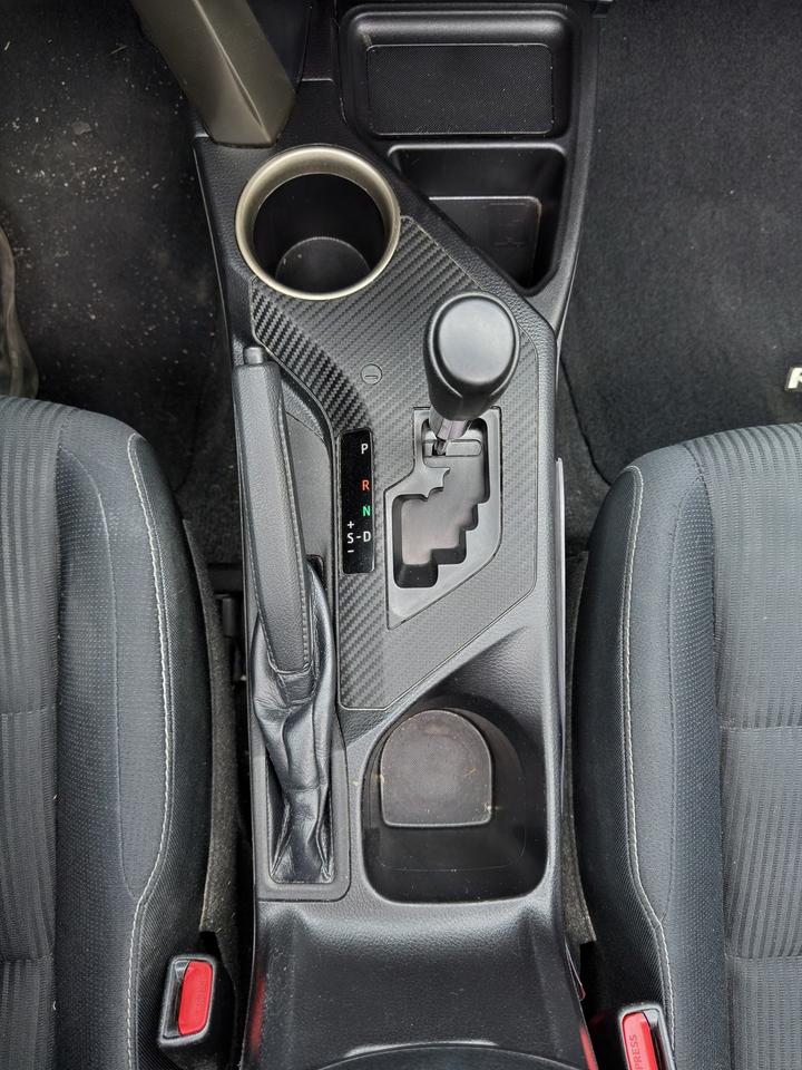2015 Toyota RAV4 XLE Photo