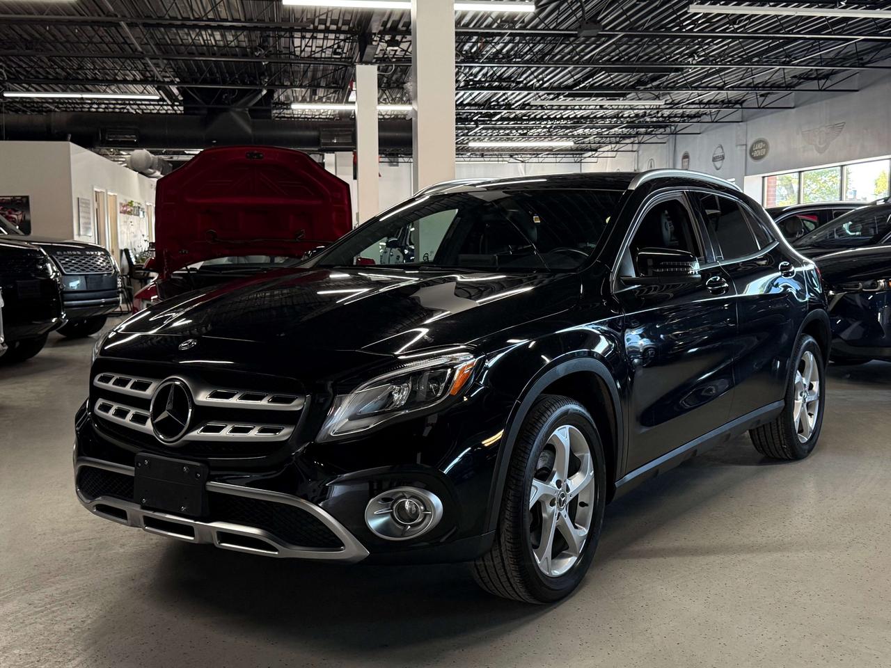 2019 Mercedes-Benz GLA 4Cyl l 4-Matic l 2.0L l Panoramic Roof l Navi l Photo0