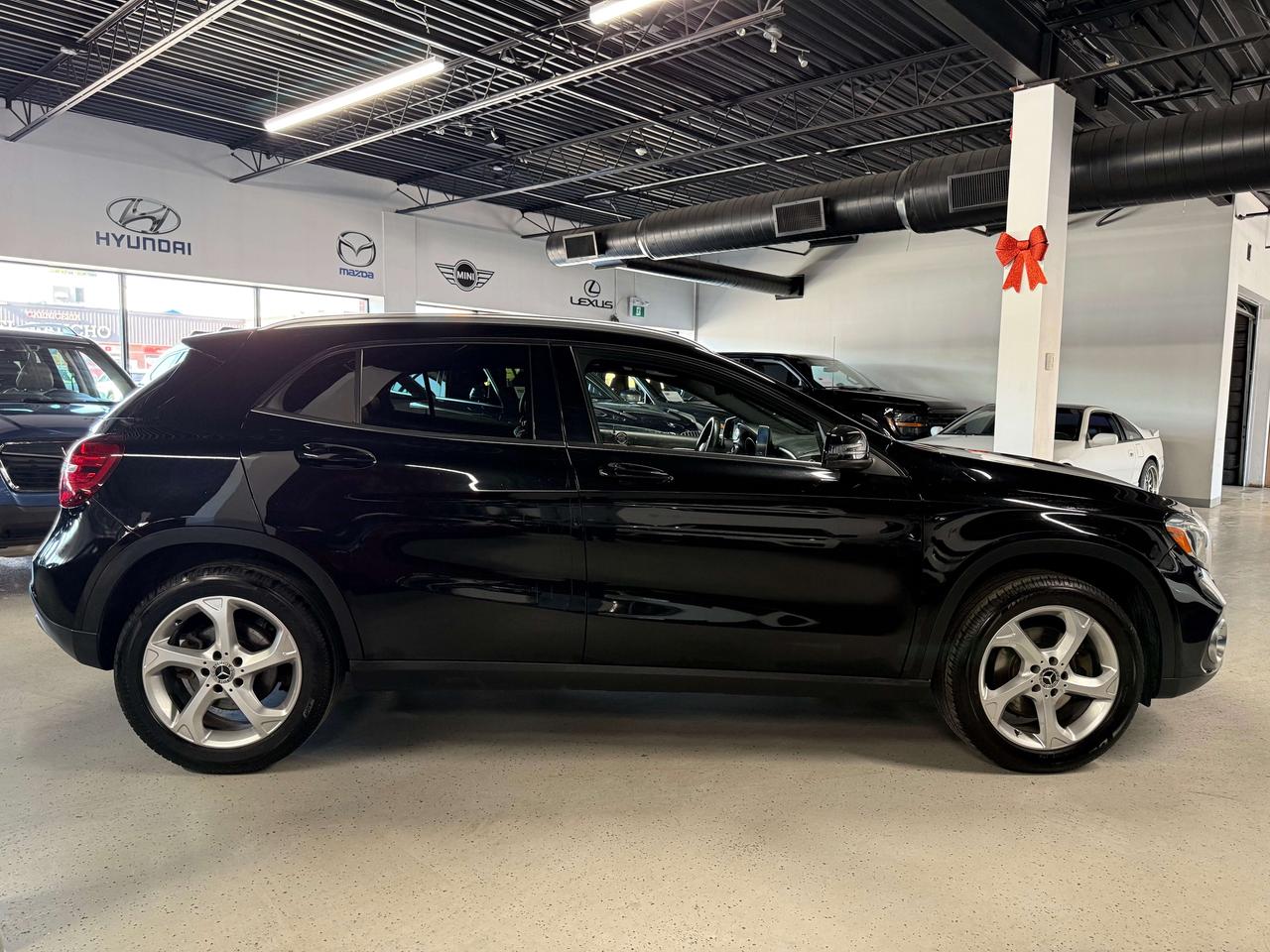 2019 Mercedes-Benz GLA 4Cyl l 4-Matic l 2.0L l Panoramic Roof l Navi l Photo