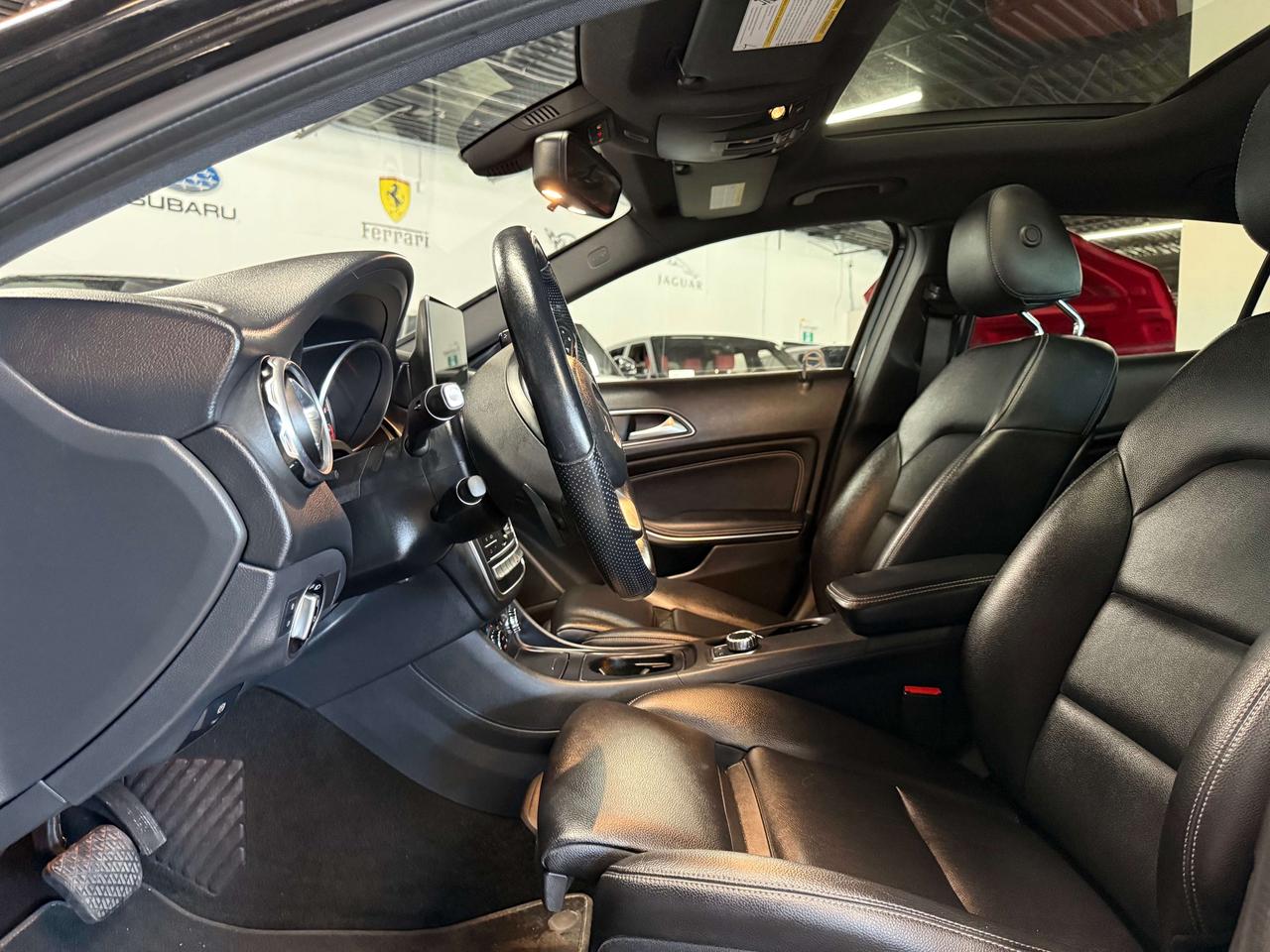 2019 Mercedes-Benz GLA 4Cyl l 4-Matic l 2.0L l Panoramic Roof l Navi l Photo