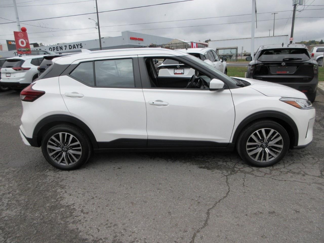 2024 Nissan Kicks SV FWD Photo