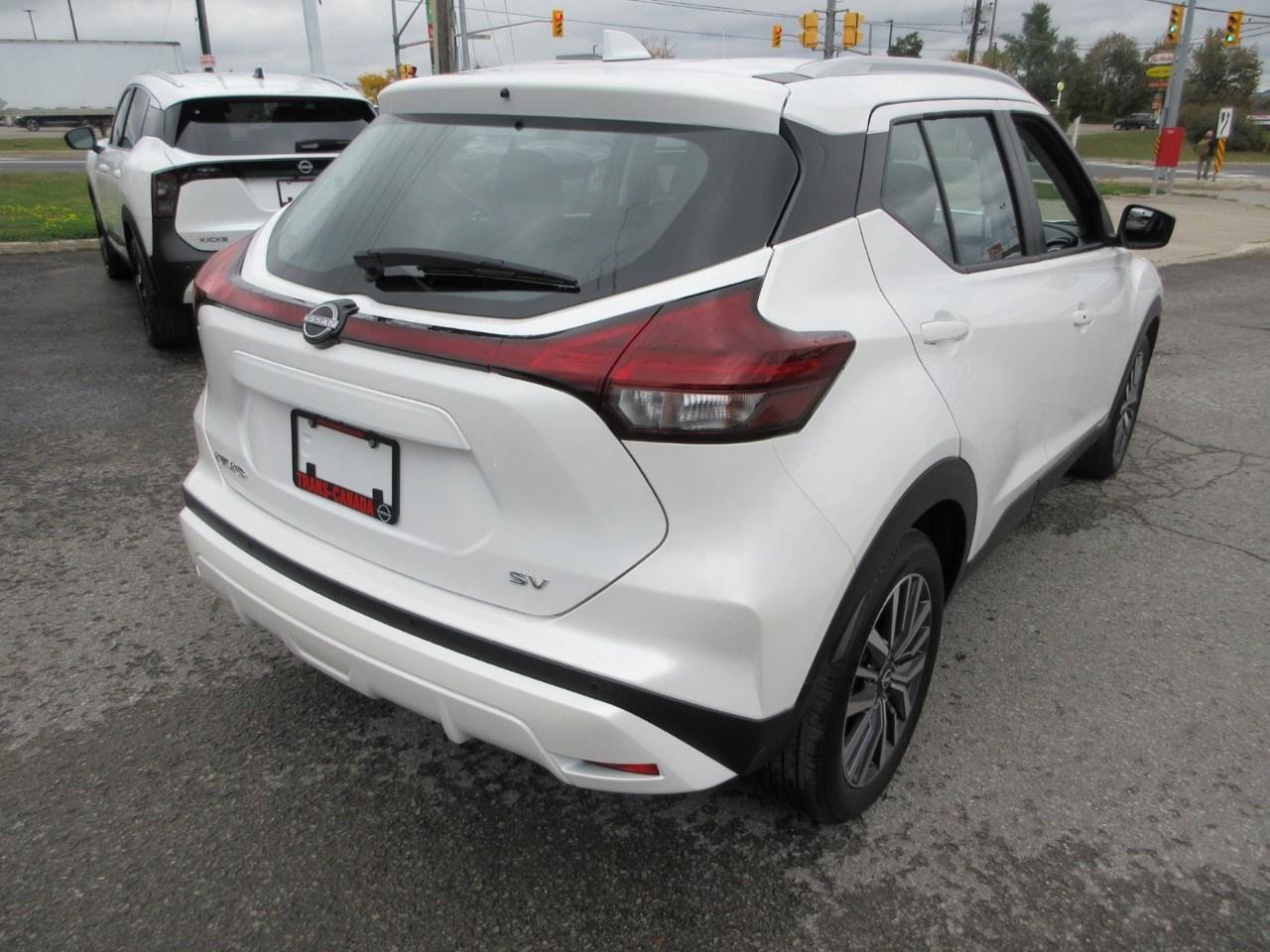 2024 Nissan Kicks SV FWD Photo