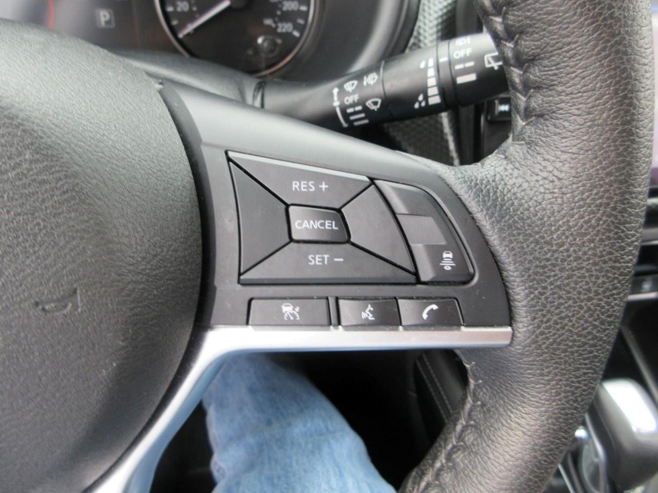2024 Nissan Kicks SV FWD Photo