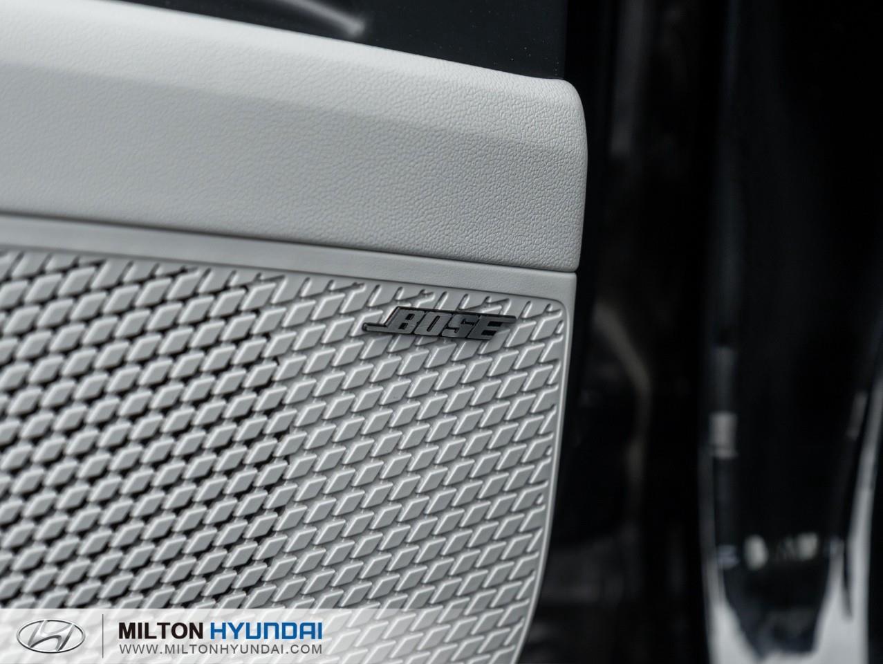 2026 Hyundai Elantra HEV Luxury 4dr Sedan Photo