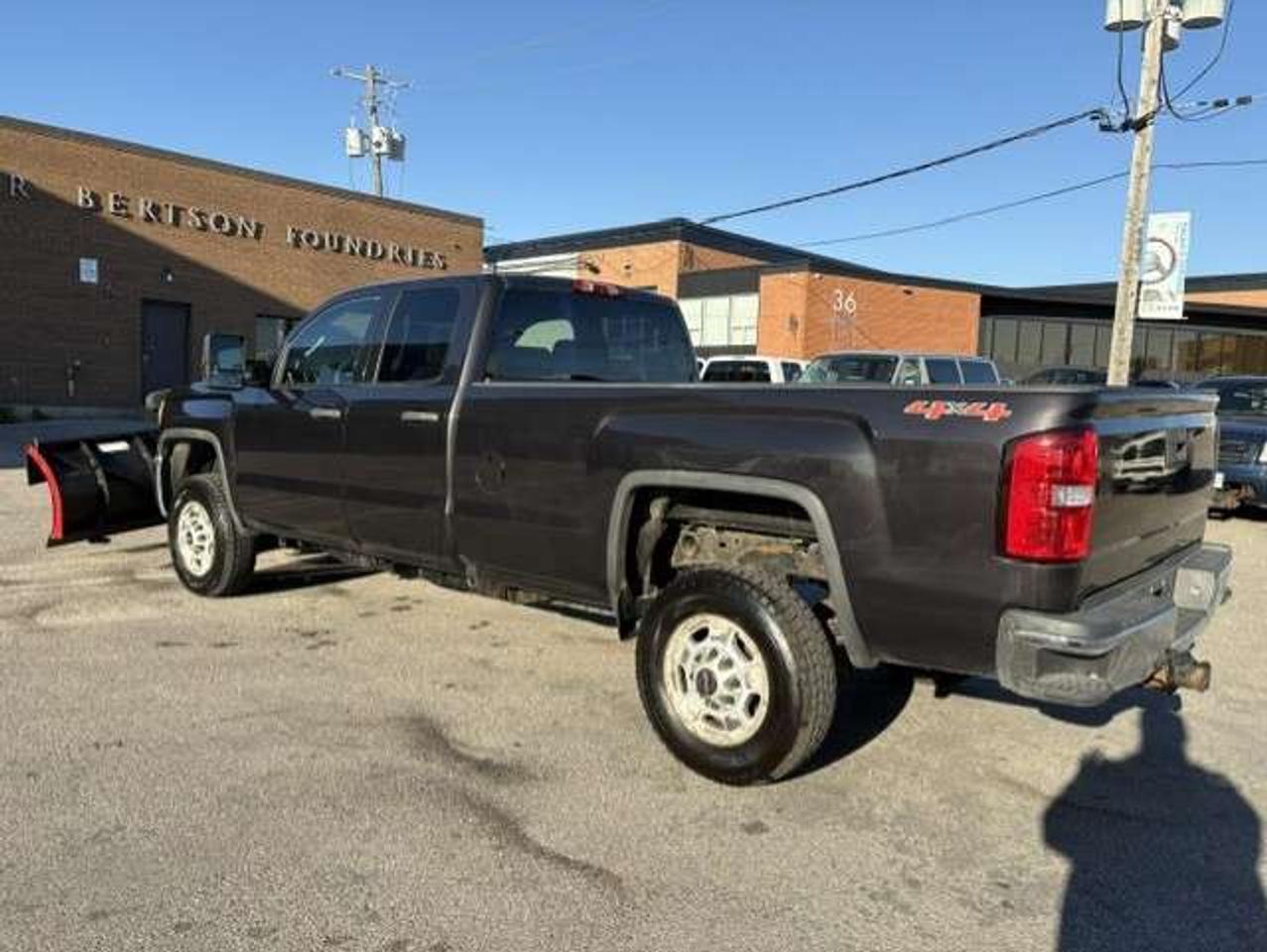 2015 GMC SIERRA 2500HD 4WD BOSS SNOW PLOW-DOUBLE CAB-LONG BOX-CERTIFIED Photo