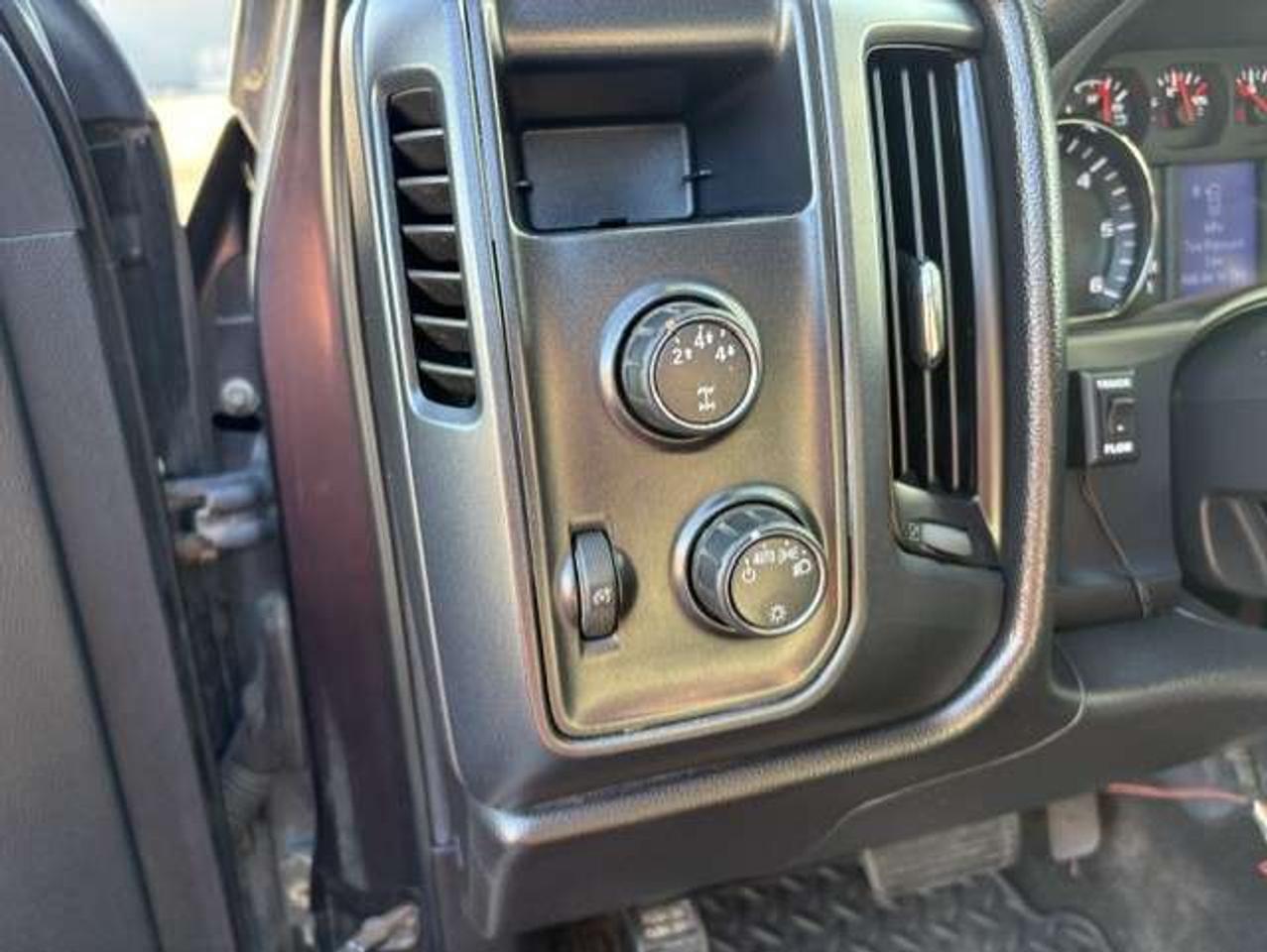 2015 GMC SIERRA 2500HD 4WD BOSS SNOW PLOW-DOUBLE CAB-LONG BOX-CERTIFIED Photo