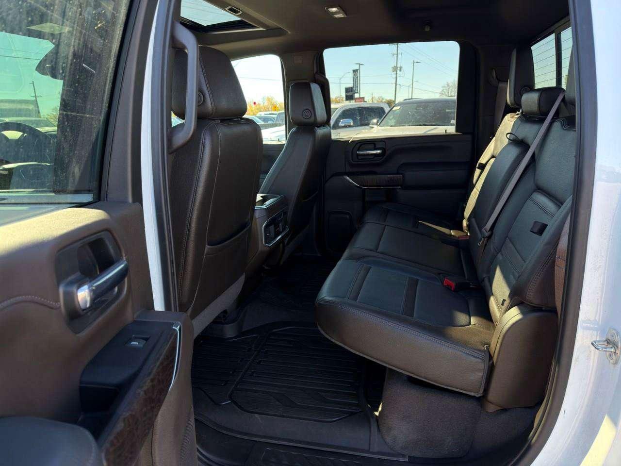 2023 GMC Sierra 3500HD SUNROOF   360 CAM   ONE OWNER Photo