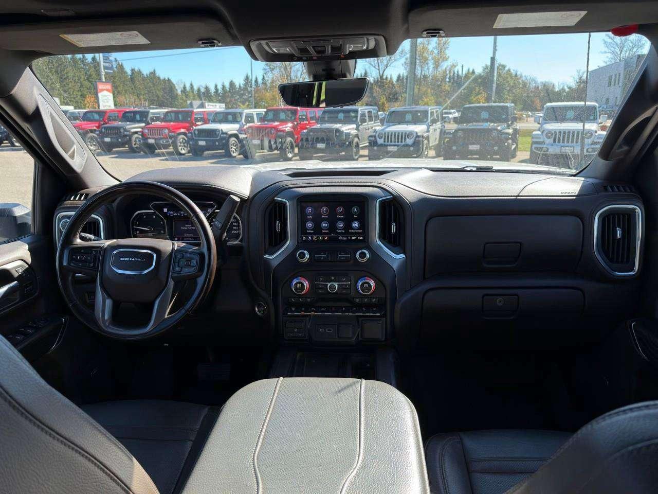 2023 GMC Sierra 3500HD SUNROOF   360 CAM   ONE OWNER Photo