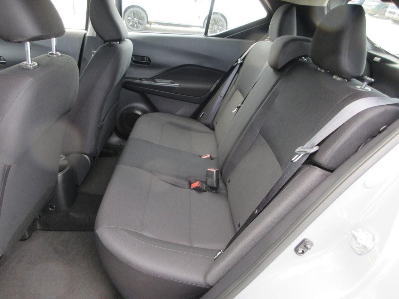 2024 Nissan Kicks S FWD Photo